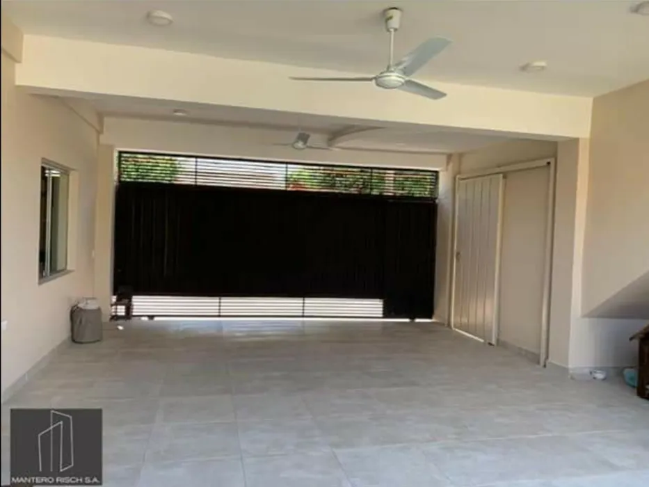 ALQUILO CASA CON OFICINAS EN BARRIO HIPODROMO — foto 2