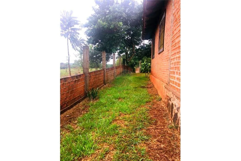 CASA UBICADA EN EL BARRIO ARROYO PORA | ENCARNACIÓN — foto 3