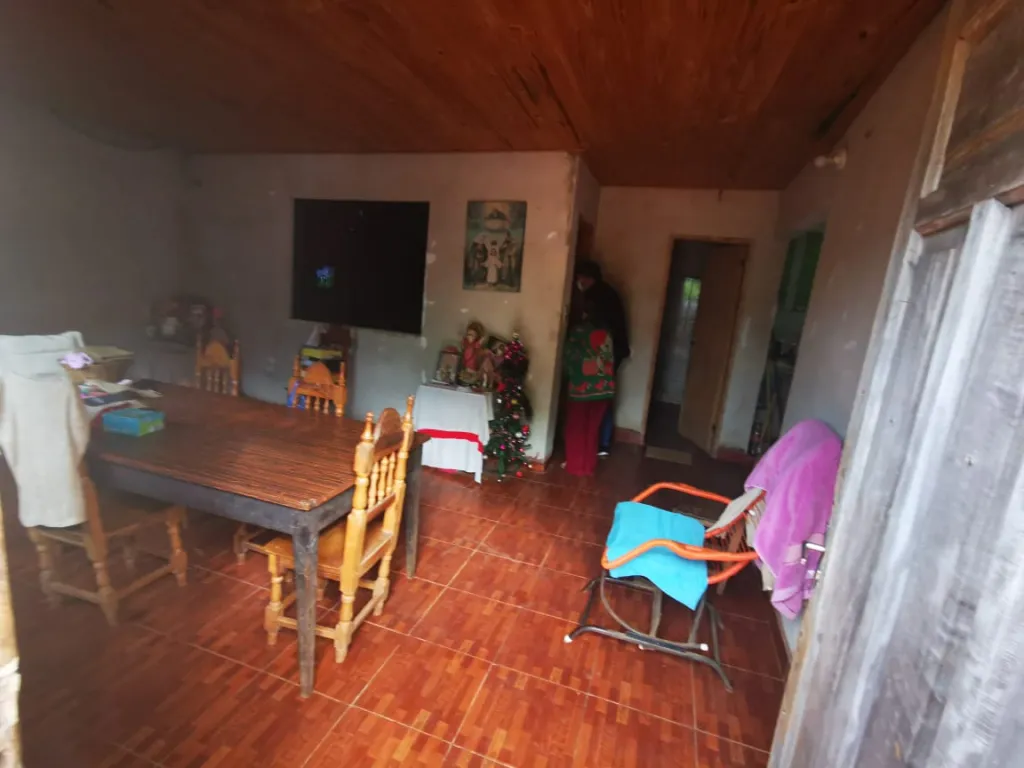 VENDO OFERTA CASA EN J. AUGUSTO SALDIVAR. 2 DORMITORIOS BAÑO COCINA. — foto 2