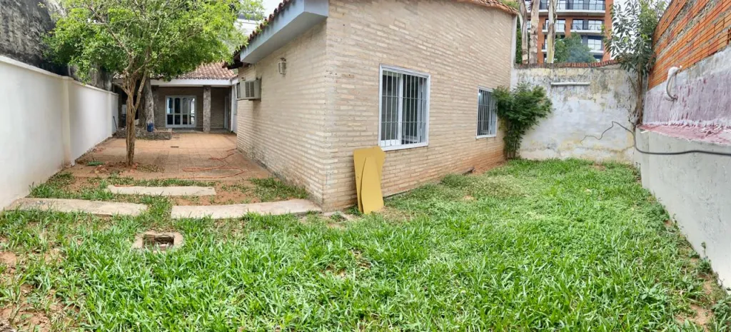 VENDO CASA CON EXCELENTE UBICACIÓN ARB2 — foto 3