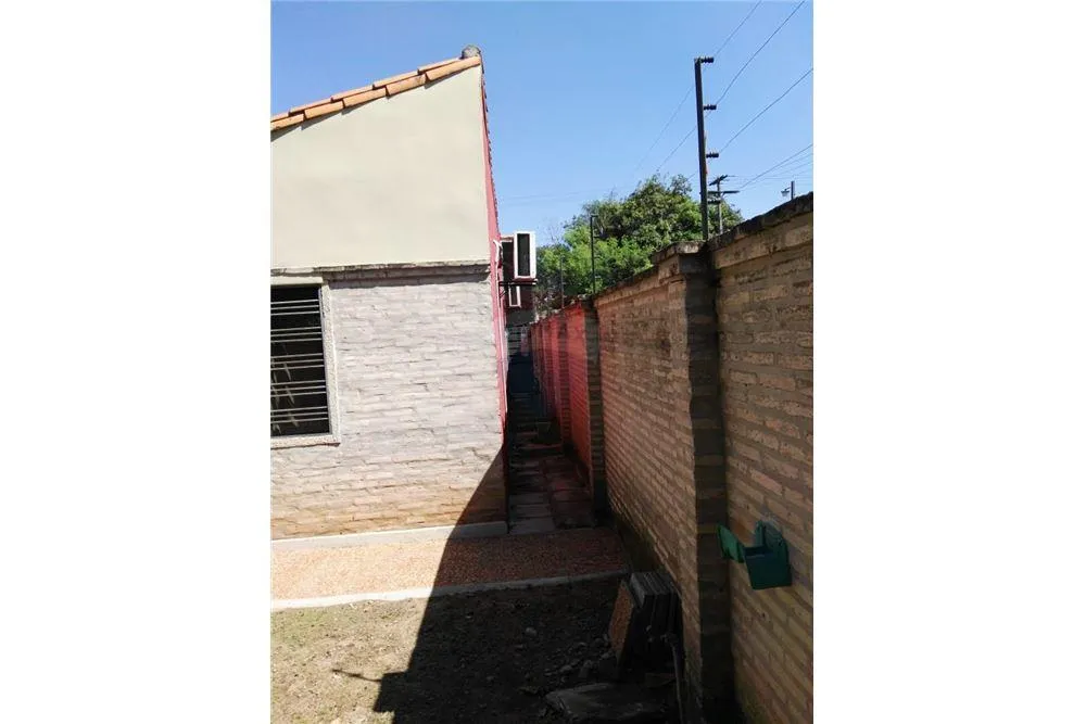 EN VENTA CASA EN LAMBARÉ — foto 3