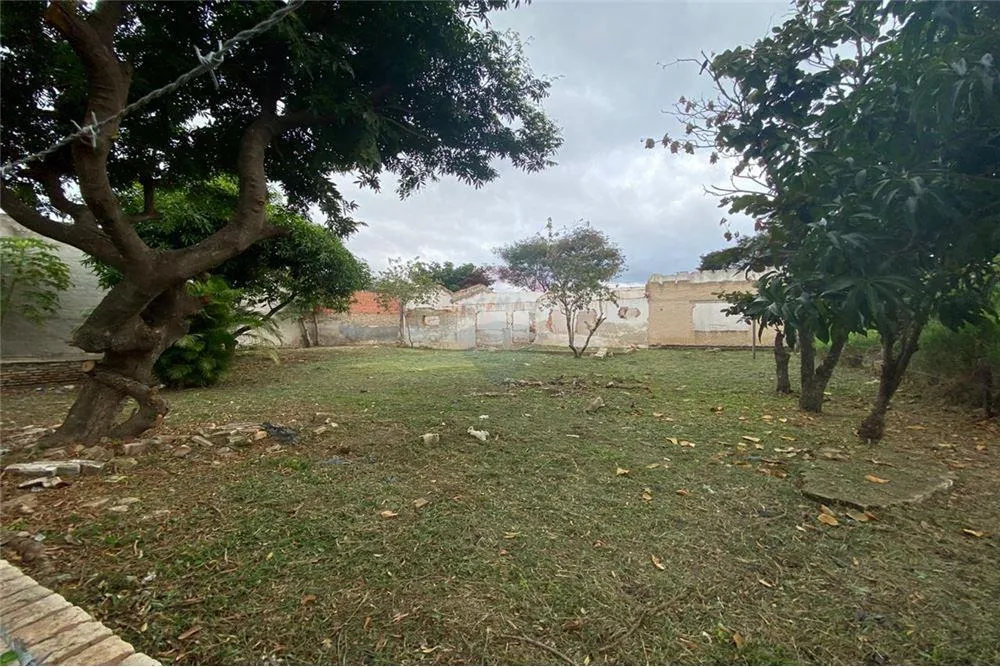 OFERTA AMPLIO TERRENO PARA INVERSIONISTAS! Medidas 20x60 EN LOMA PYTA — foto 2