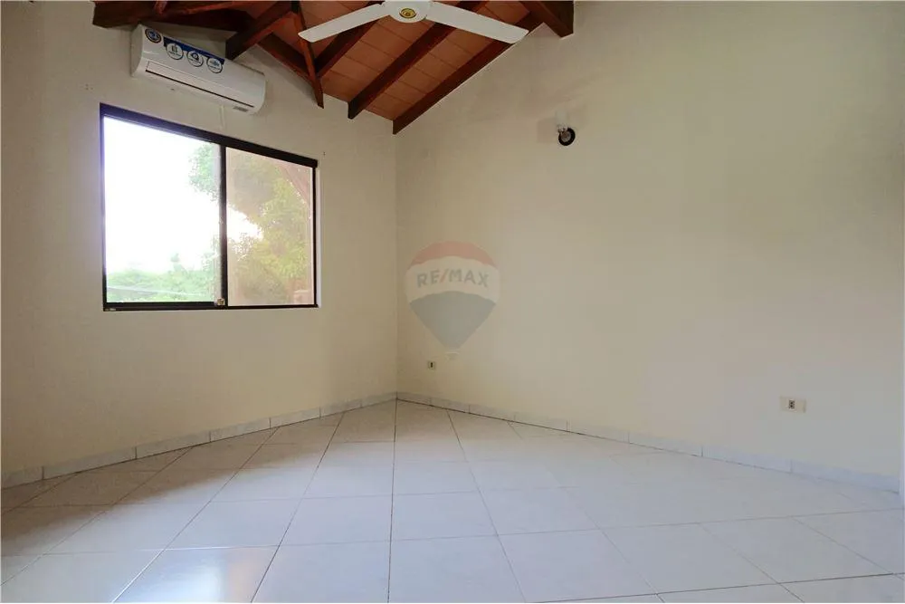 EN VENTA DÚPLEX EN ASUNCIÓN BARRIO OBRERO — foto 3