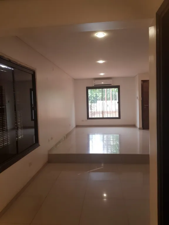 EN VENTA DUPLEX EN BARRIO HERRERA UBICACION PRIVILEGIADA — foto 2