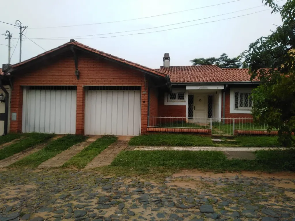 VENDO RESIDENCIA ZONA MBURUCUYA- ASUNCION — foto 2