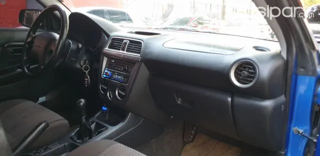 Subaru Impreza 2003 — foto 7