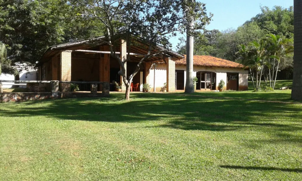 YAGUARON – PARAGUARI: 10,7 HAS, MARAVILLOSA CASA QUINTA EQUIPADA, IDEAL P TURISMO, RELAX. — foto 2