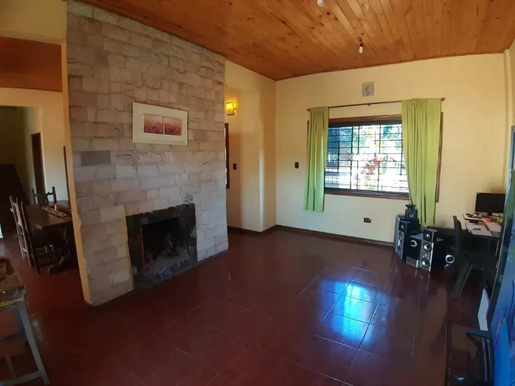 VENDO HERMOSA CASA EN SAN LORENZO ZONA CCPA — foto 2