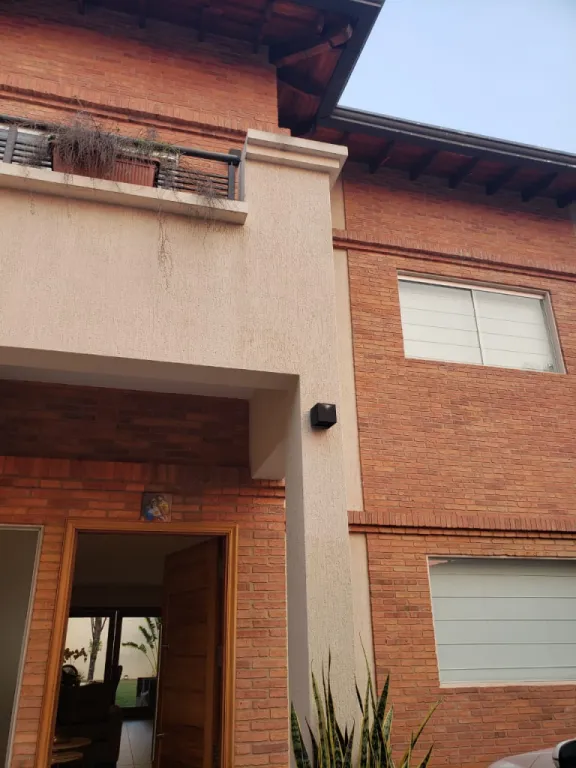 BO. MCAL. ESTIGARRIBIA SÚPER RESIDENCIAL: VENDO RESIDENCIA 350M2 – 3 DORMIT, JARDÍN. — foto 2