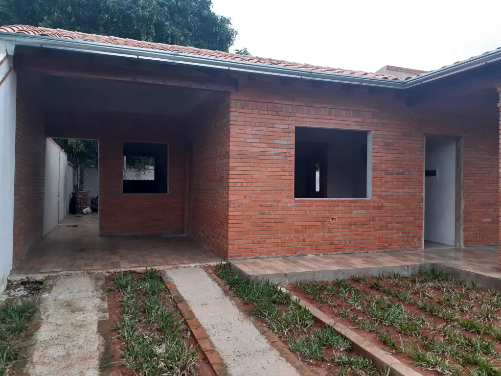 Vendo hermosa casa a estrenar en Ñemby la lomita. — foto 2
