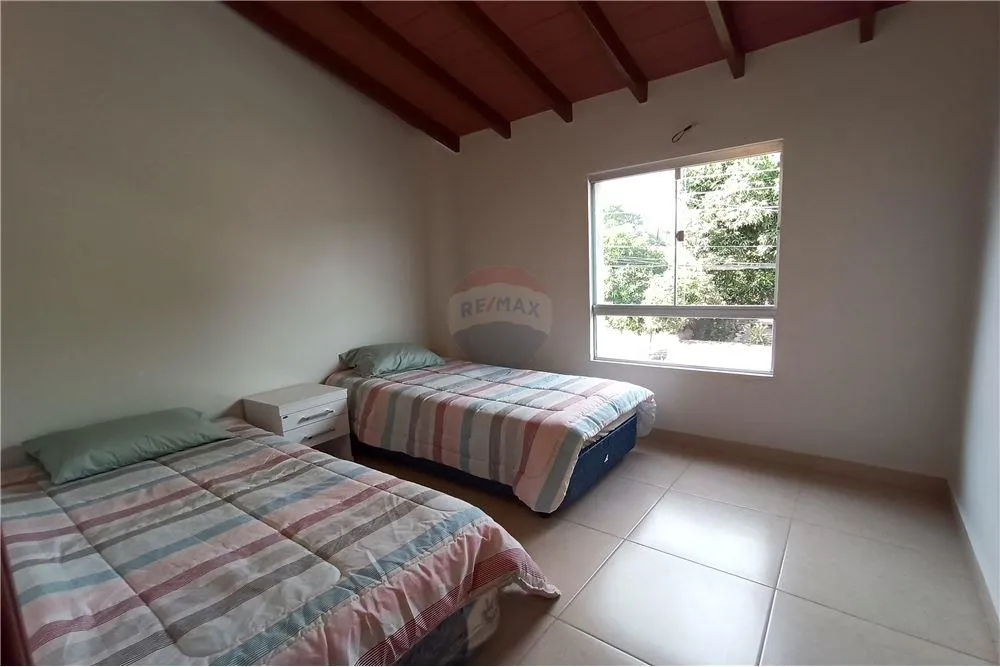 EN VENTA DÚPLEX EN LUQUE — foto 3