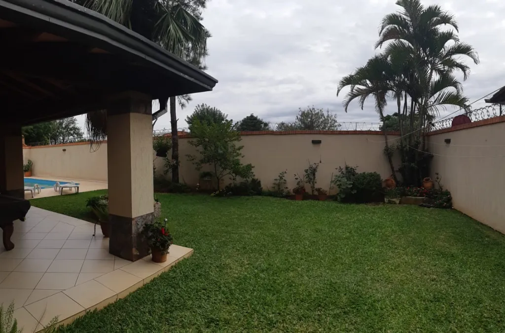 FERNANDO DE LA MORA ZONA NORTE: EXCLUSIVA RESIDENCIA DE UNA PLANTA - TERRENO 720 M2! — foto 3
