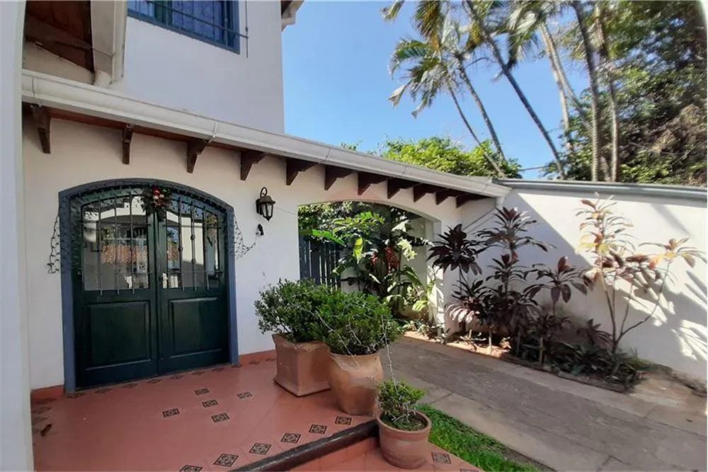 VENDO RESIDENCIA EN YCUA SATI — foto 2