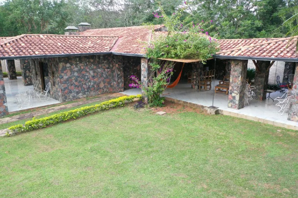 CASA QUINTA EN SAMBER FRENTE A LOS ALPES — foto 2