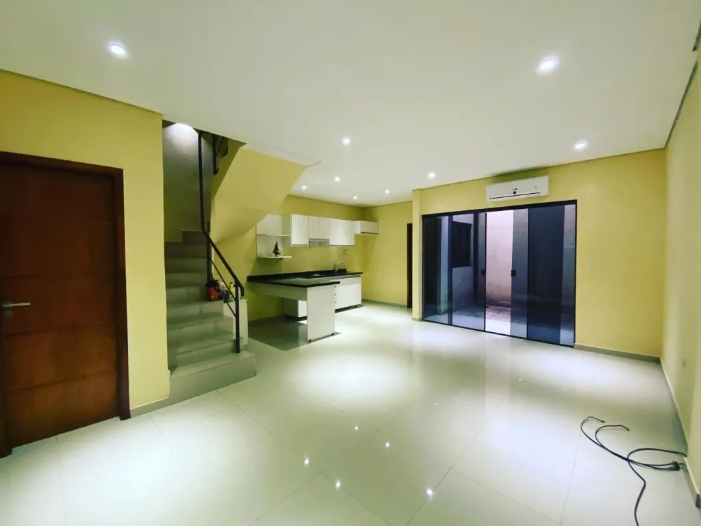 VENDO TRIPLEX EN VILLA AURELIA — foto 2