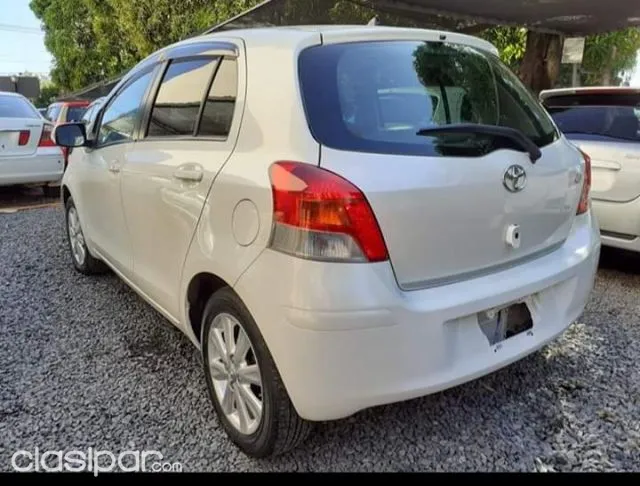 Toyota Vitz 2009 — foto 5
