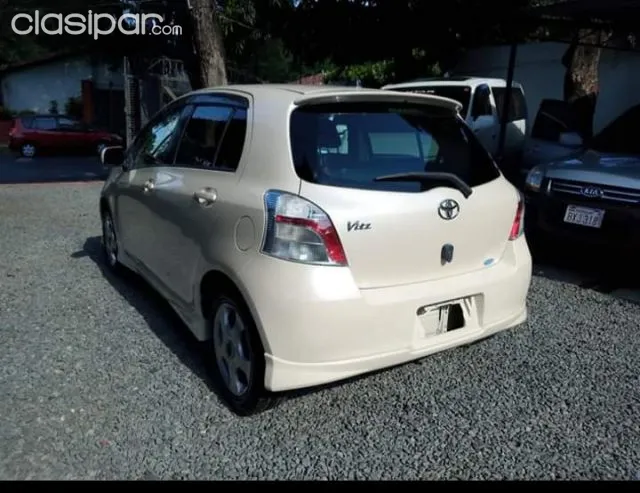 Toyota Vitz 2005 — foto 4