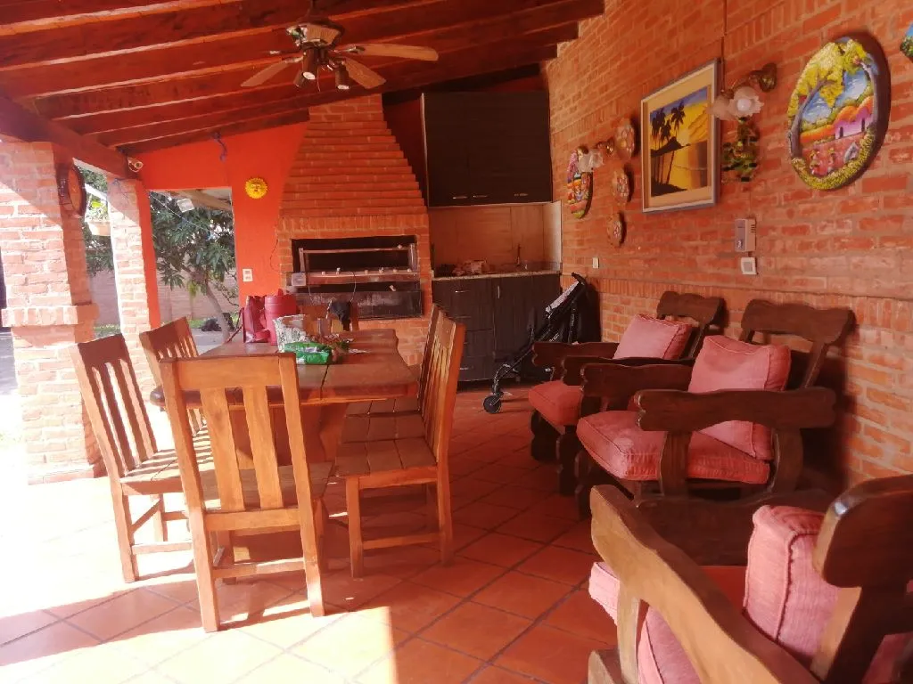 Vendo casa con hermoso Quincho — foto 2