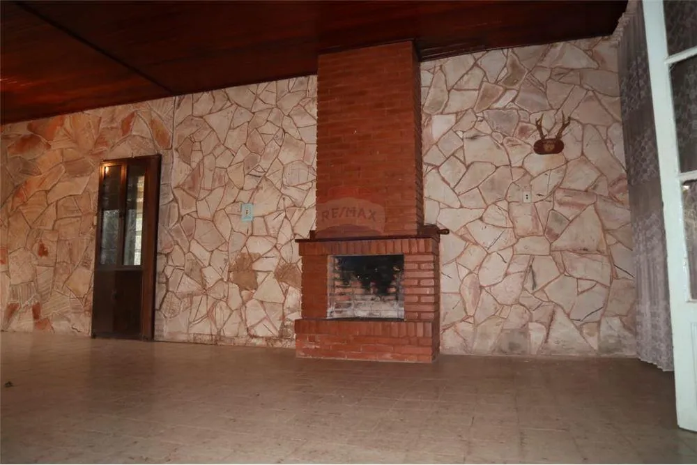 CASA EN VENTA bo. MARISCAL FELIX ESTIGARRIBIA 270,000 USD — foto 2