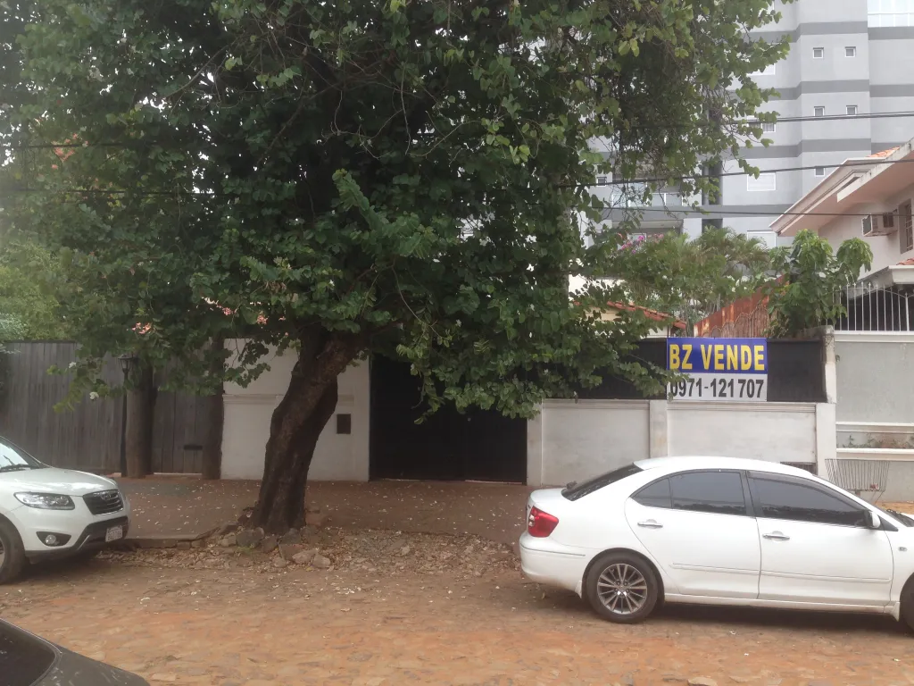 Zona Shopping del Sol, Las Lomas Terreno 20 x 32 — foto 2