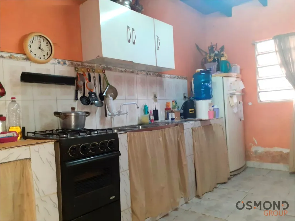 EN VENTA VIVIENDA EN BARRIO PALERMO, MARIANO R. ALONSO!!!!! — foto 2
