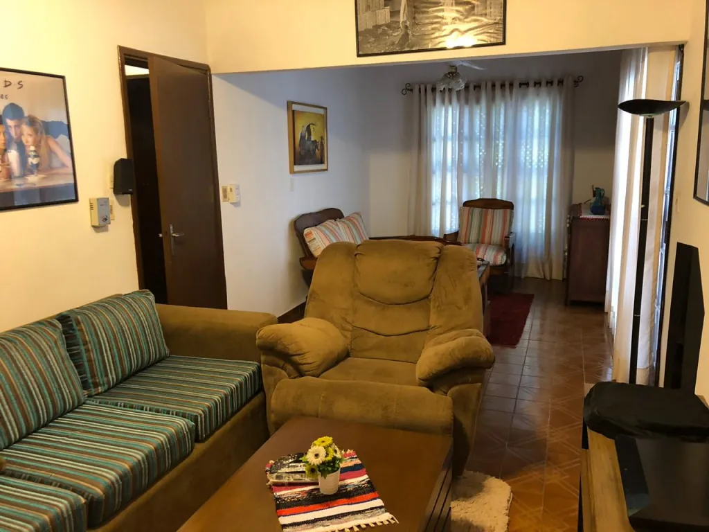 VENDO HERMOSA CASA EN BARRIO SANTA ANA — foto 2
