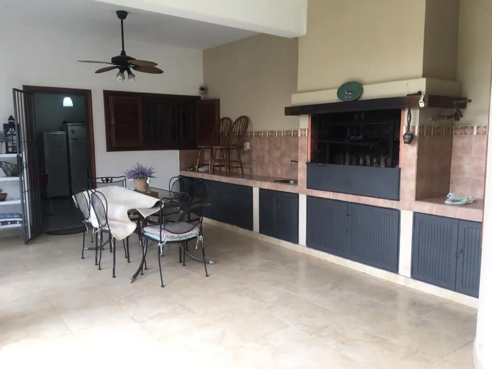 Vendo Hermosa Casa en Asuncion - Villa Aurelia en esquina. — foto 2