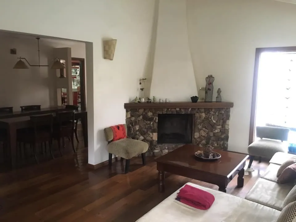 Vendo Hermosa Casa en Asuncion - Villa Aurelia en esquina. — foto 3