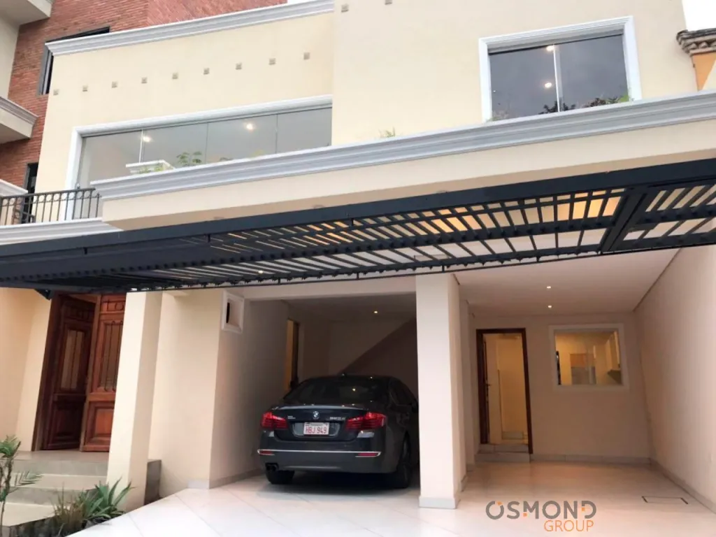 EN VENTA HERMOSA RESIDENCIA EN ASUNCION!!!!! — foto 2