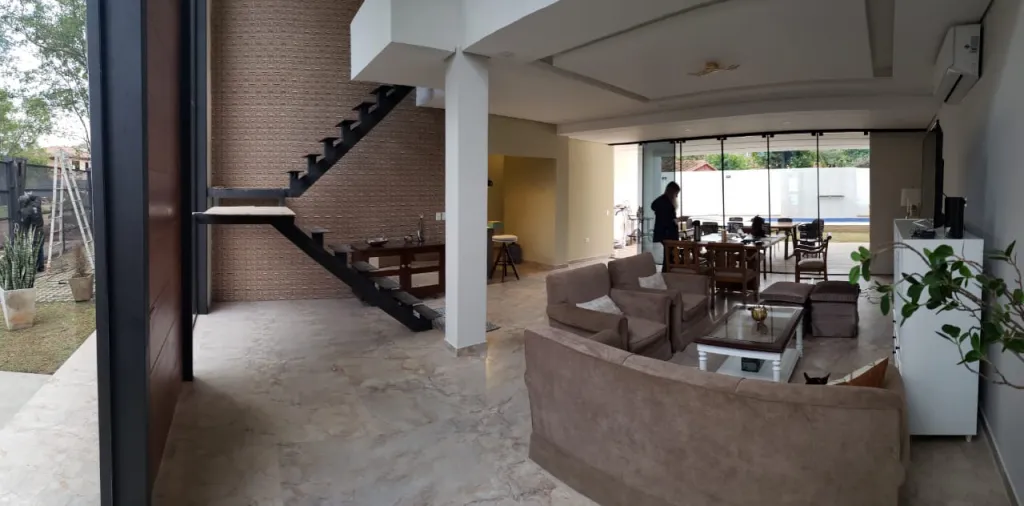 IMPONENTE CASA A ESTRENAR EN LA MEJOR ZONA DE LUQUE! — foto 3