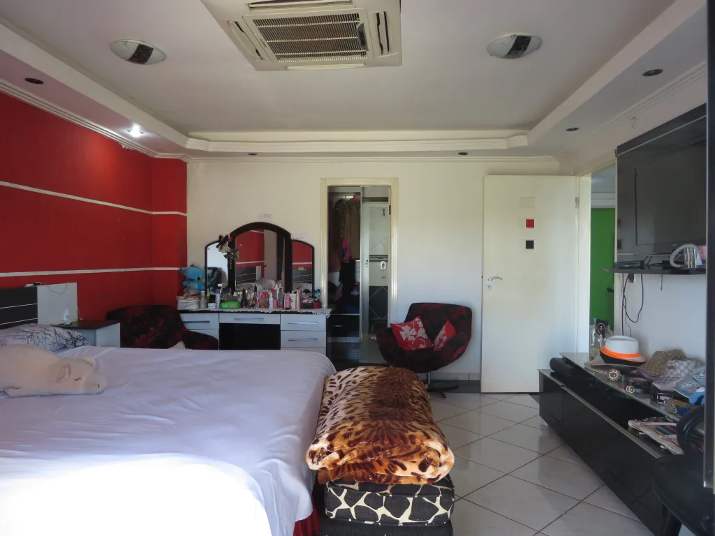 VENDO HERMOSA CASA DE 04 HAB EN PRESIDENTE FRANCO — foto 3