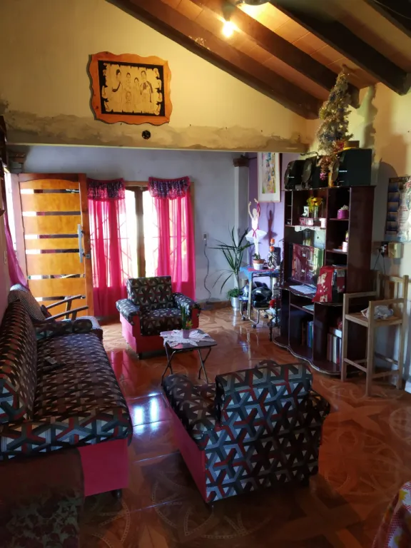VENDO HERMOSA CASA EN ENCARNACIÓN - BARRIO SAN ISIDRO ESTAPA: 4 — foto 3
