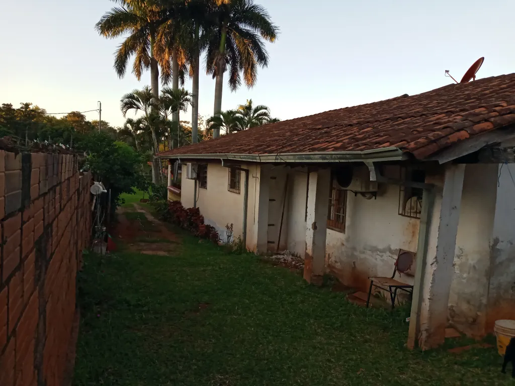 Hermosa casa con terreno — foto 3