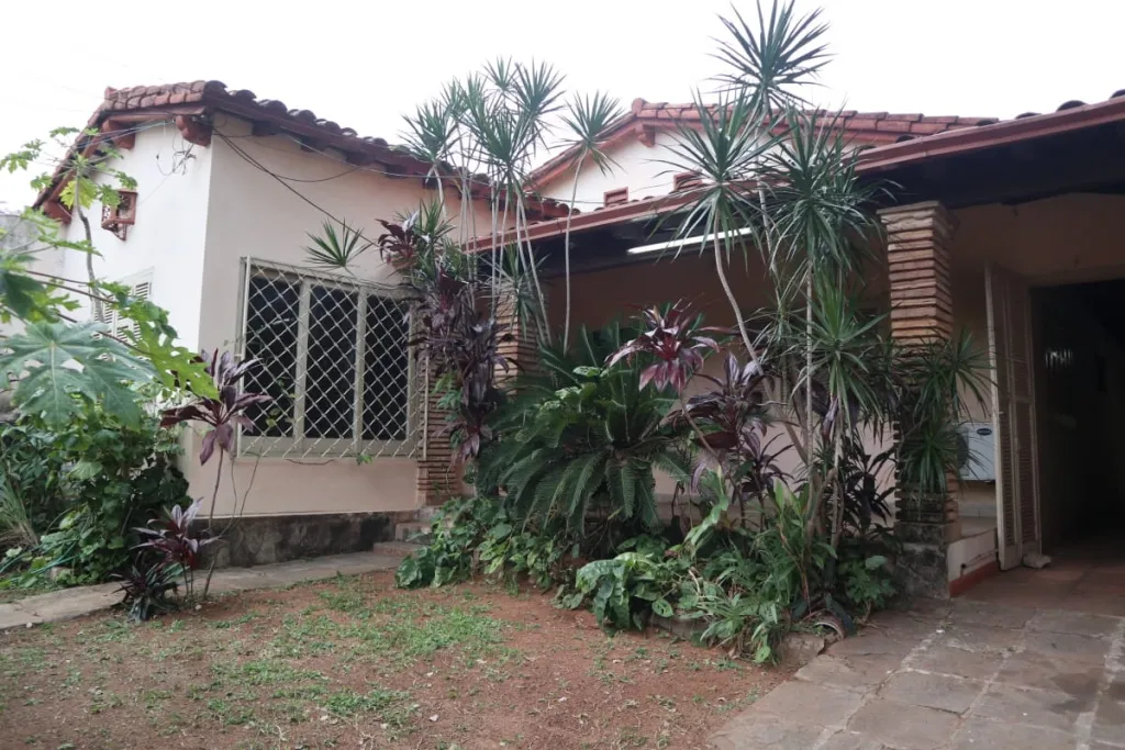CASA EN VENTA Bo. MARISCAL JOSE FELIX ESTIGARRIBIA — foto 2