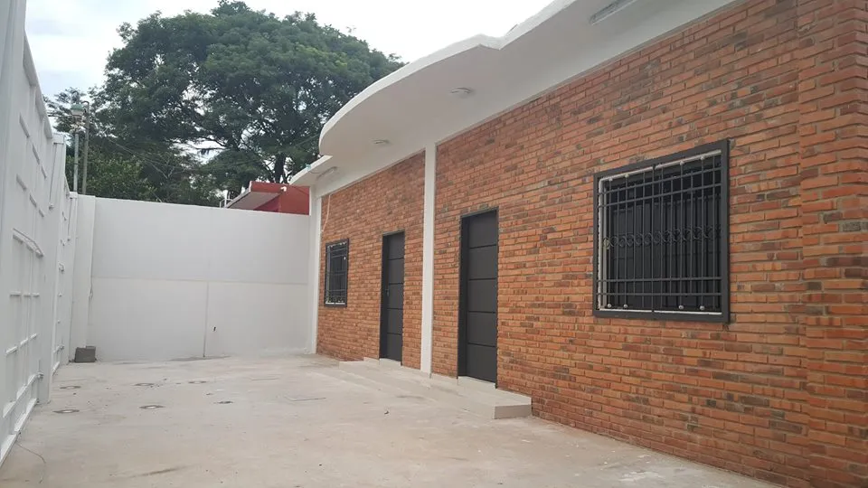 SE ALQUILA DEPARTAMENTO CON AGUA Y LUZ INCLUIDO EN VILLA ELISA — foto 2