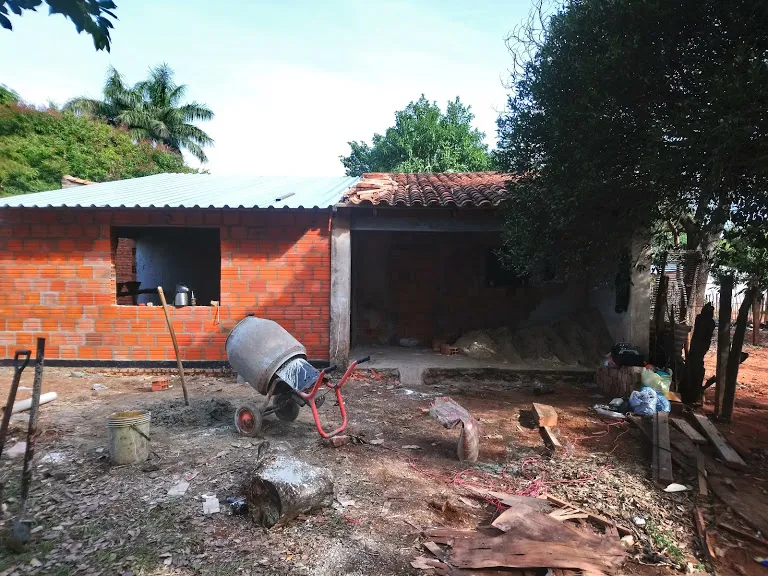 VENDO TERRENO CON CASA — foto 2