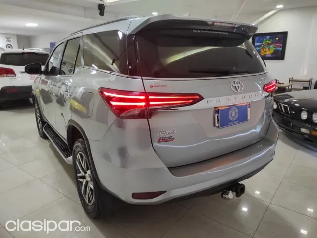Toyota Fortuner 2019 — foto 5