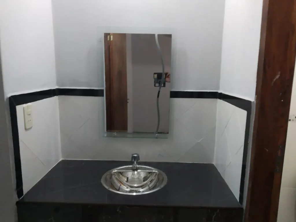 DEPARTAMENTOS DE 1 Y 2 DORMITORIOS EN LAMBARE — foto 2