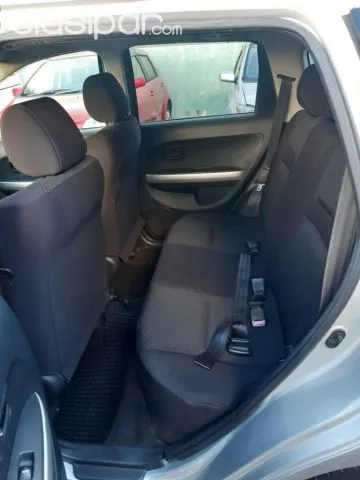 Toyota Ist 2002 - foto 2