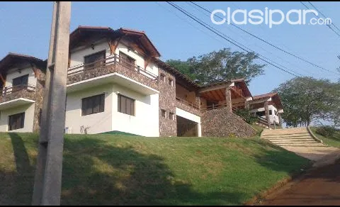 Residencia o Mansión en Paraná Country Club sobre cancha de Golf. — foto 3
