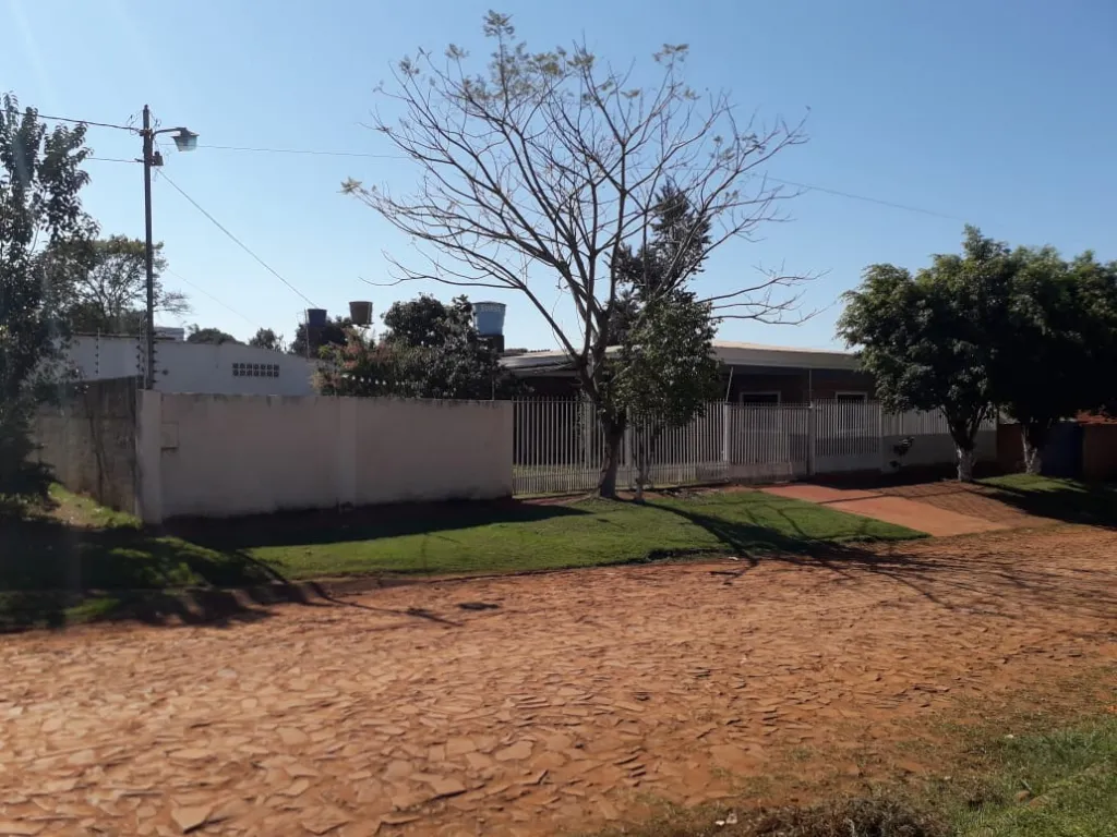VENDO CASA EN KM 9 ACARAY A 8,5 CUADRAS DE LA RUTA INTERNACIONAL — foto 3
