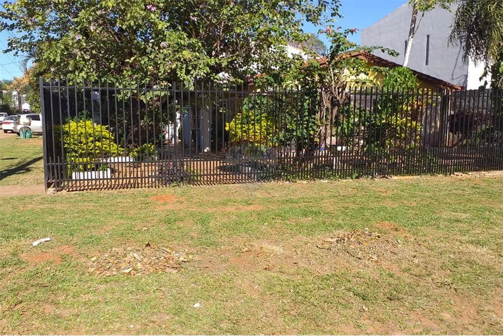 VENDO CASA EN ESQUINA - VILLA ADELA LUQUE — foto 3