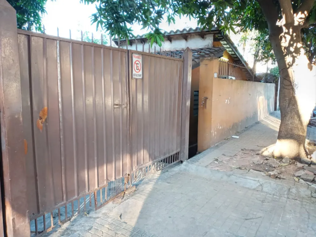 VENDO CASA EN SAJONIA — foto 3