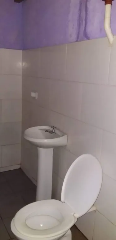 CASA TITULADA EN LIMPIO — foto 2