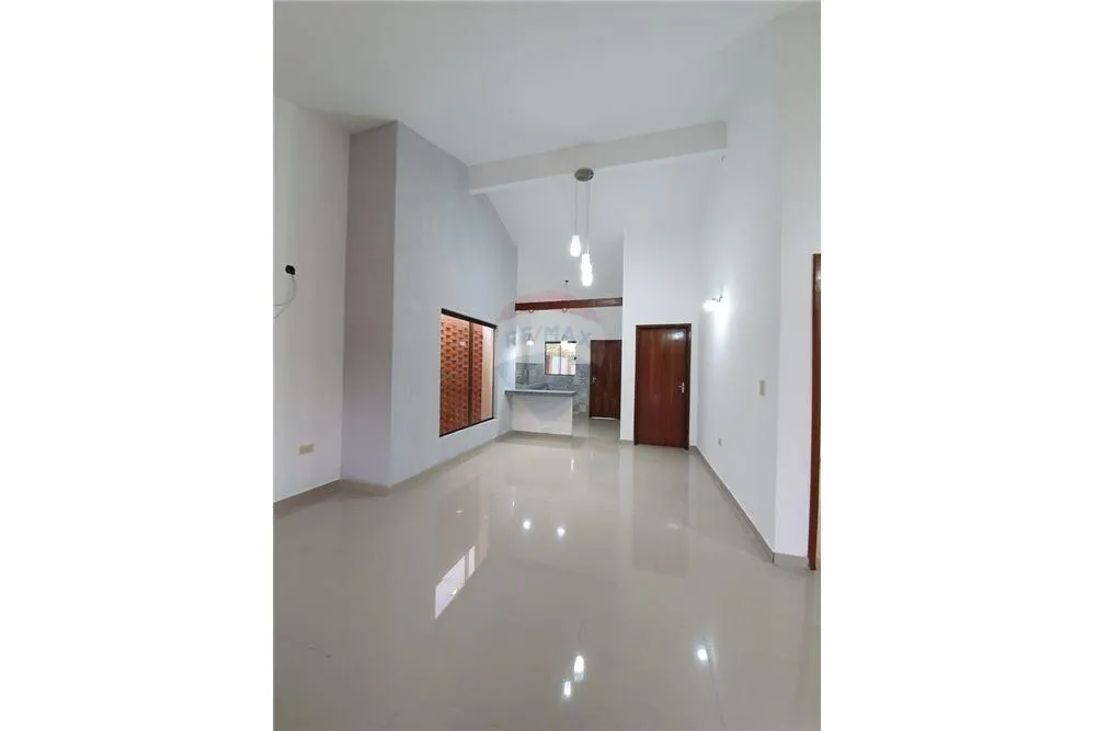 VENDO CASA EN LUQUE — foto 2