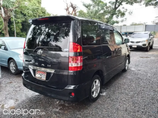 Toyota Noah 2002 — foto 7