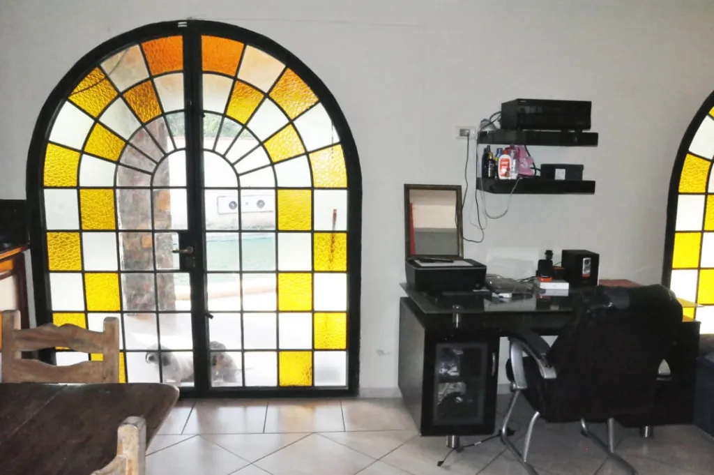 VENDO CASA AMOBLADA EN SAN BERNARDINO 400M² — foto 3