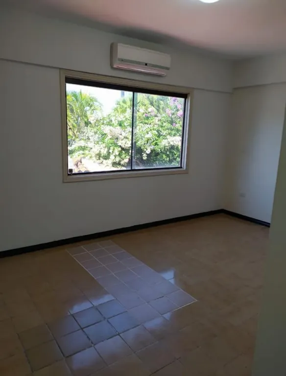 Alquilo hermoso dpto Barrio seminario 3.500.000 — foto 3