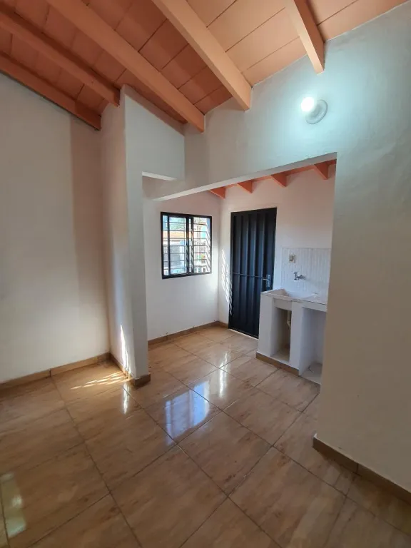 VENDO PROPIEDAD UBICADA EN SAN LORENZO — foto 2