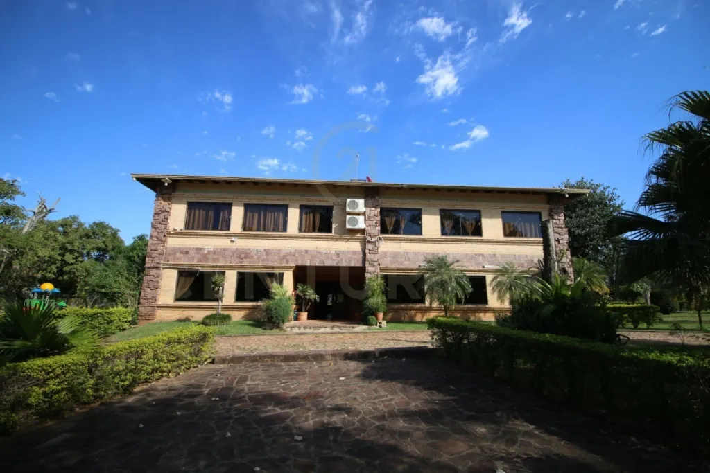 OPORTUNIDAD UNICA!! VENDO 2 CASAS en Carlos Franco Country Club por el PRECIO DE UNO!! — foto 2